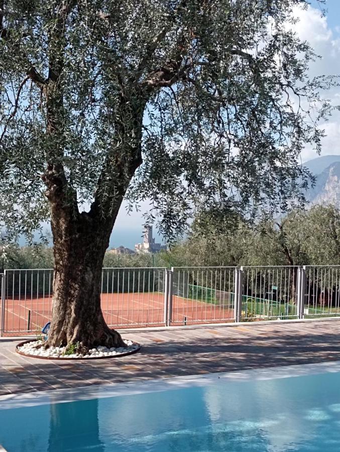 Apartament Luna Wifi Free - Malcesine Bagian luar foto
