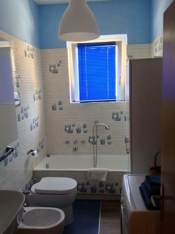 Apartament Luna Wifi Free - Malcesine Bagian luar foto