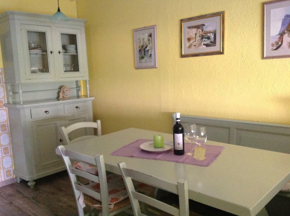 Apartament Luna Wifi Free - Malcesine Bagian luar foto